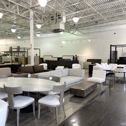 RH Outlet Nashville - Inside