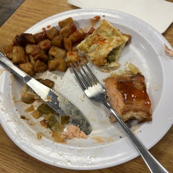 Billy Doc's - Regular ass omelette with onions and peppers. Leathery salmon with no seasoning that was supposed to be INSIDE my omelette. - Breakfast & Brunch Near Me - Philadelphia, Pennsylvania