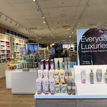 Bath & Body Works - Cosmetics & Beauty Supply Near Me - Margate, Florida Bath & Body Works - Cosmetics & Beauty Supply Near Me - Margate, Florida