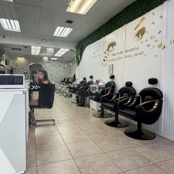 Kim Nails - Interior - Nail Salons Near Me - Davie, Florida