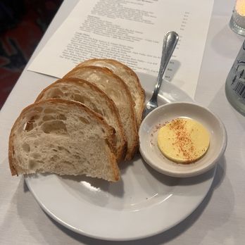 Mulvaney's B & L - Complimentary bread and butter - New American Near Me - Sacramento, California