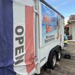 Lealani’s Hawaiian shave Ice - Shave Ice Truck