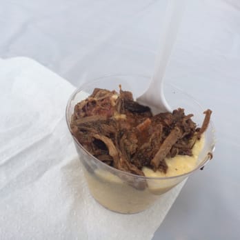 Smoking Kow BBQ - Brisket and cheesy grits sampler - Food Trucks Near Me Smoking Kow BBQ - Brisket and cheesy grits sampler - Food Trucks Near Me