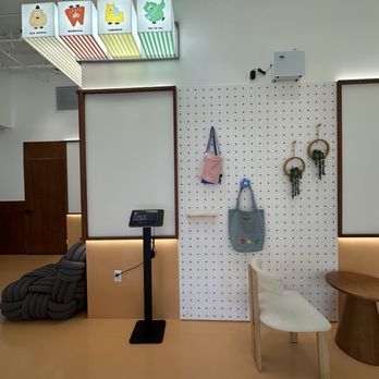 Owly Tea & Crepe - Inside area - Bubble Tea Near Me - Irvine, California