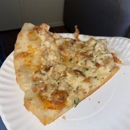 Chicken Alfredo pizza Chicken Alfredo pizza