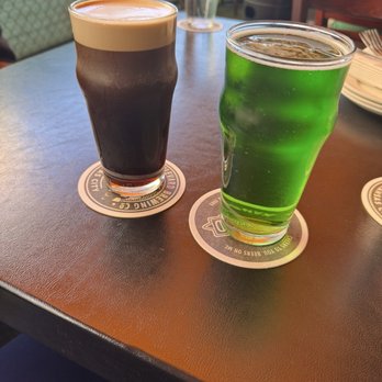 Morrison - Green beer and Ginness - Gastropubs Near Me - Los Angeles, California