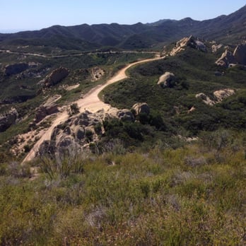 Corral Crest Canyon - Halfway up a trail that I hiked looking across - Hiking Near Me - Malibu, California Corral Crest Canyon - Halfway up a trail that I hiked looking across - Hiking Near Me - Malibu, California