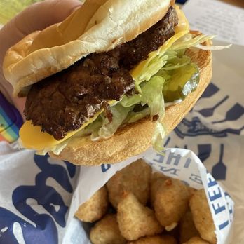 Culver's - The Culver's Deluxe and Wisconsin Cheese Curds - Burgers Near Me - Gurnee, Illinois