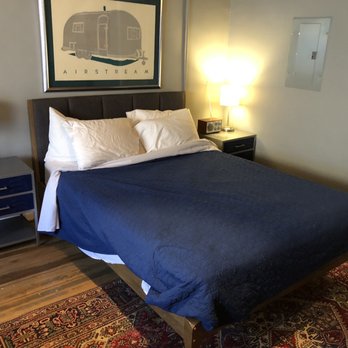The Lincoln Marfa - Hotels Near Me - Marfa, Texas