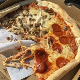 This is all we ate out of 3 of us and it looked like it was tossed around in a Clothes Dryer for a Day or so! This is all we ate out of 3 of us and it looked like it was tossed around in a Clothes Dryer for a Day or so!