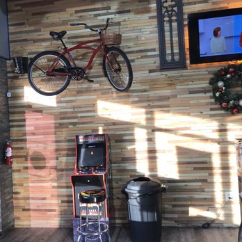 Skylar Laundromat - Warren - Laundromat Near Me - Warren, Michigan