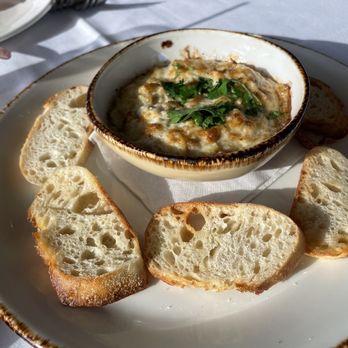 Skates On The Bay - Crab and artichoke dip - Seafood Near Me - Berkeley, California