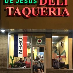 Dejesus Deli Taqueria