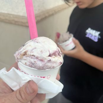 Sorry Not Sorry Creamery - Ice Cream & Frozen Yogurt Near Me - Long Beach, California