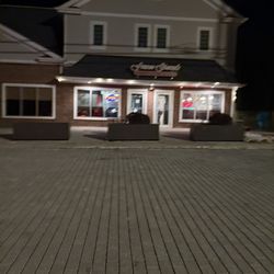 Franco Gianni's Restaurant & Pizza - Outside
