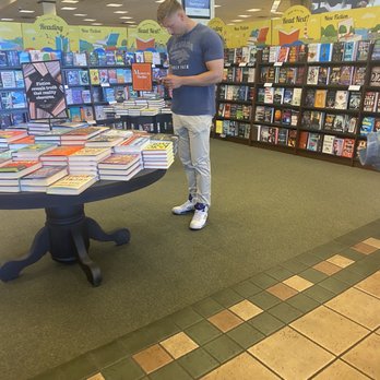 Barnes & Noble - Bookstores Near Me - Aliso Viejo, California Barnes & Noble - Bookstores Near Me - Aliso Viejo, California