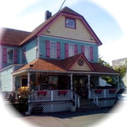 Victorian Gift Shop At Olde Towne Garden - Beautiful old Victorian house