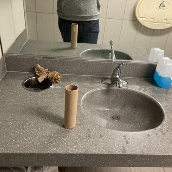 Kroger - Hand towel roll on counter, trash, soap dispenser not put in proper place - Grocery Near Me - Mableton, Georgia