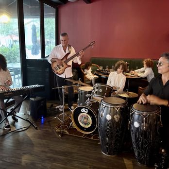 Mystic Table - Jazz Band - The Kittens - Steakhouses Near Me - West Palm Beach, Florida Mystic Table - Jazz Band - The Kittens - Steakhouses Near Me - West Palm Beach, Florida