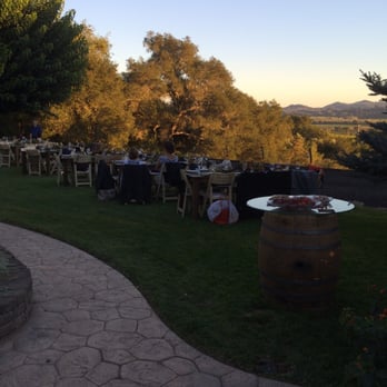 Munselle Vineyards - a table set up for a party - Wineries Near Me - Geyserville, California Munselle Vineyards - a table set up for a party - Wineries Near Me - Geyserville, California