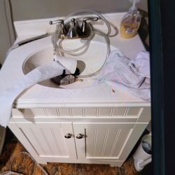 SERVPRO of SW Onondaga County - Metal object thrown in sink causing scratches