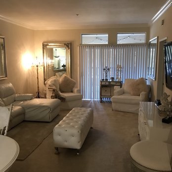 Valentia Apartments - Apartments Near Me - San Diego, California Valentia Apartments - Apartments Near Me - San Diego, California