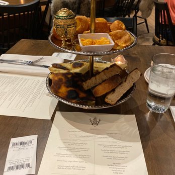 Wren & Wolf - Bread tower - Cocktail Bars Near Me - Phoenix, Arizona