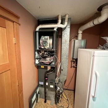 Dimax Air Solutions - Goodman communicating split system - Heating & Air Conditioning/HVAC Near Me - Blaine, Washington