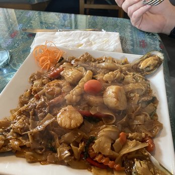 Jasmine Thai Restaurant - Thai Near Me - Schenectady, New York
