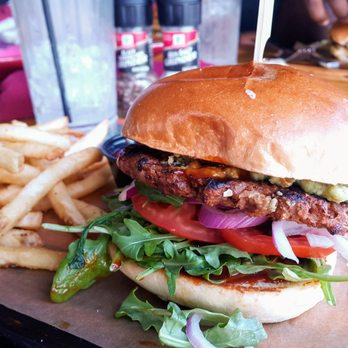 Twin Peaks - Beyond Burger with Beyond Patty made vegan by subbing may o with guacamole smash and asking for cheese to be removed from the order. - American Near Me - Baton Rouge, Louisiana Twin Peaks - Beyond Burger with Beyond Patty made vegan by subbing may o with guacamole smash and asking for cheese to be removed from the order. - American Near Me - Baton Rouge, Louisiana