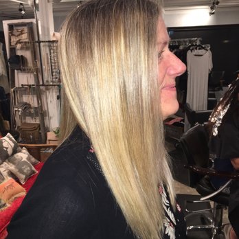 Utopia Style Lounge - Side after - Hair Salons Near Me - Encinitas, California