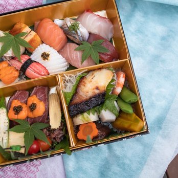 Hiroshi - Takeout Sushi Makunouchi Bento Box - 10 Nigiri, 2 Wagyu Beef Nigiri, Mini Yuke Donburi, Kyoto Miso Marinated Butterfish, Vegetable Takiawase - Japanese Near Me - Los Altos, California