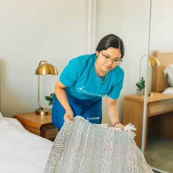 Maid Easy - Rest easy with our comprehensive maid cleaning service, including bed-making as a standard. - Home Cleaning Near Me - Phoenix, Arizona Maid Easy - Rest easy with our comprehensive maid cleaning service, including bed-making as a standard. - Home Cleaning Near Me - Phoenix, Arizona