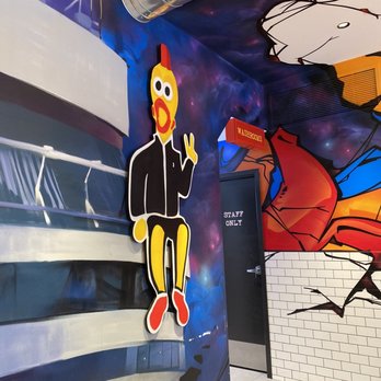 Dave's Hot Chicken - Chicken Shop Near Me - Toronto, Ontario