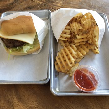 EARL Kaimuki - EARL single - Sandwiches Near Me - Honolulu, Hawaii EARL Kaimuki - EARL single - Sandwiches Near Me - Honolulu, Hawaii
