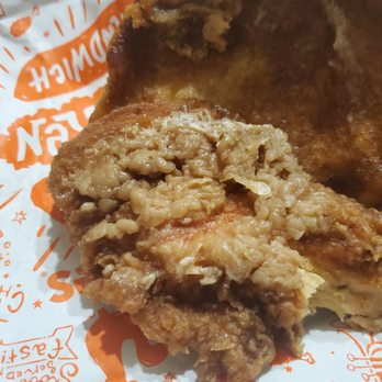 Popeyes Louisiana Kitchen - This sandwich must have been sitting for hours. The outside looked grey and soggy. - Chicken Wings Near Me - Tolleson, Arizona Popeyes Louisiana Kitchen - This sandwich must have been sitting for hours. The outside looked grey and soggy. - Chicken Wings Near Me - Tolleson, Arizona