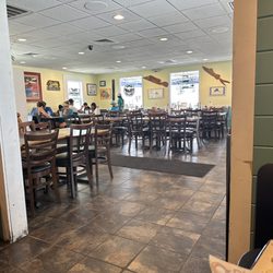 Shrimp Basket - Dinning area.