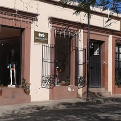 Juan Manuel Bautista - Boutique Juan Manuel Bautista