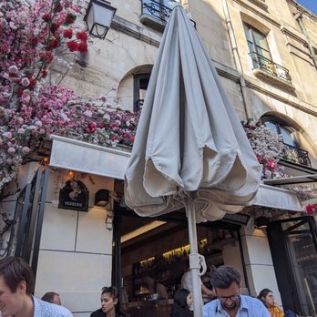 Le Paradis - French Near Me - Paris, 75 Le Paradis - French Near Me - Paris, 75