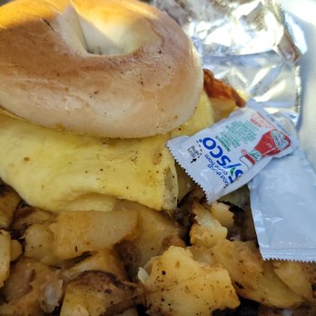 Peach's - Breakfast & Brunch Near Me - North Conway, New Hampshire Peach's - Breakfast & Brunch Near Me - North Conway, New Hampshire