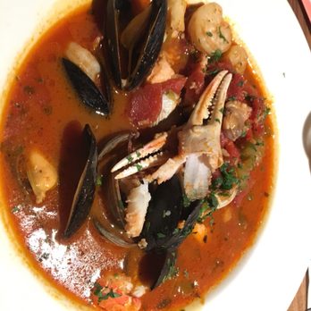 Bluewater Grill Seafood Restaurant & Market Carlsbad - Ciopinno - Seafood Near Me - Carlsbad, California
