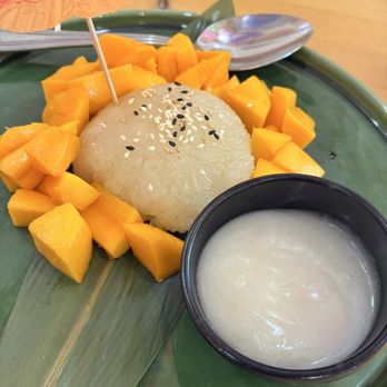 Chiang Rai - Mango with Sweet Sticky Rice - Thai Near Me - Long Beach, California