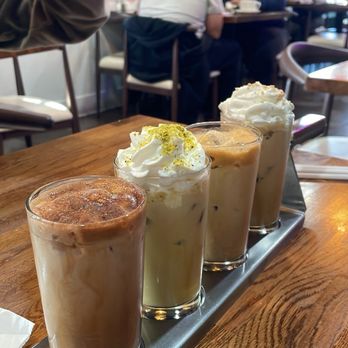 Madres Brunch - Breakfast & Brunch Near Me - Bellflower, California Madres Brunch - Breakfast & Brunch Near Me - Bellflower, California