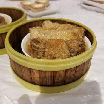 Rol San - Minced Pork in Bean Stick Rolls with Oyster Sauce - Dim Sum Near Me - Toronto, Ontario Rol San - Minced Pork in Bean Stick Rolls with Oyster Sauce - Dim Sum Near Me - Toronto, Ontario