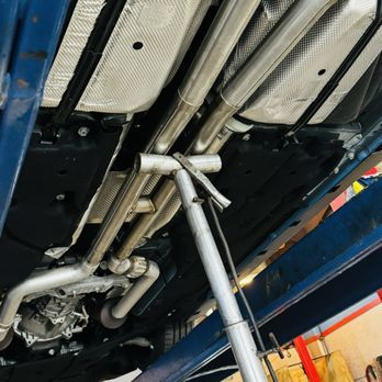 SoCo Muffler, Radiator & Auto Repair - How they hold up the H pipe before welding - Auto Repair Near Me - Austin, Texas SoCo Muffler, Radiator & Auto Repair - How they hold up the H pipe before welding - Auto Repair Near Me - Austin, Texas