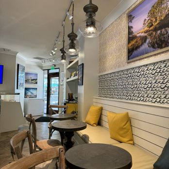 C'est Bon - Coffee & Tea Near Me - Hilton Head Island, South Carolina