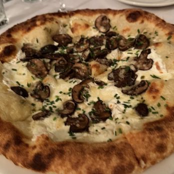 Dee's Wood Fired Pizza & Kitchen - Pizza Near Me - Forest Hills, New York Dee's Wood Fired Pizza & Kitchen - Pizza Near Me - Forest Hills, New York