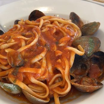 Mezza Luna Restaurant - Italian Near Me - Half Moon Bay, California Mezza Luna Restaurant - Italian Near Me - Half Moon Bay, California