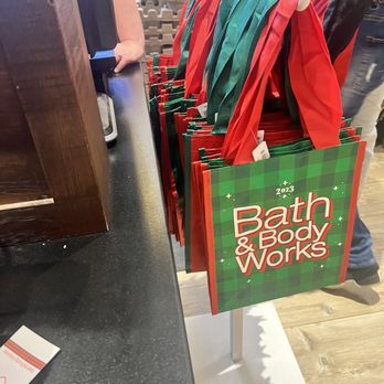 Bath & Body Works - Cosmetics & Beauty Supply Near Me - Trussville, Alabama