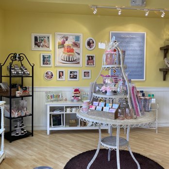 Nothing Bundt Cakes - Inside - Bakeries Near Me - Westminster, California Nothing Bundt Cakes - Inside - Bakeries Near Me - Westminster, California